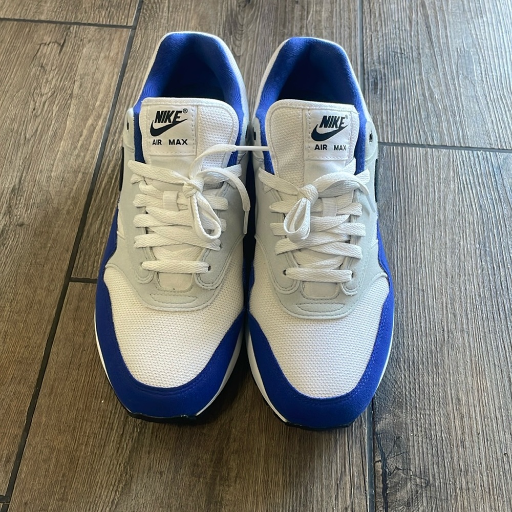 Nike air max